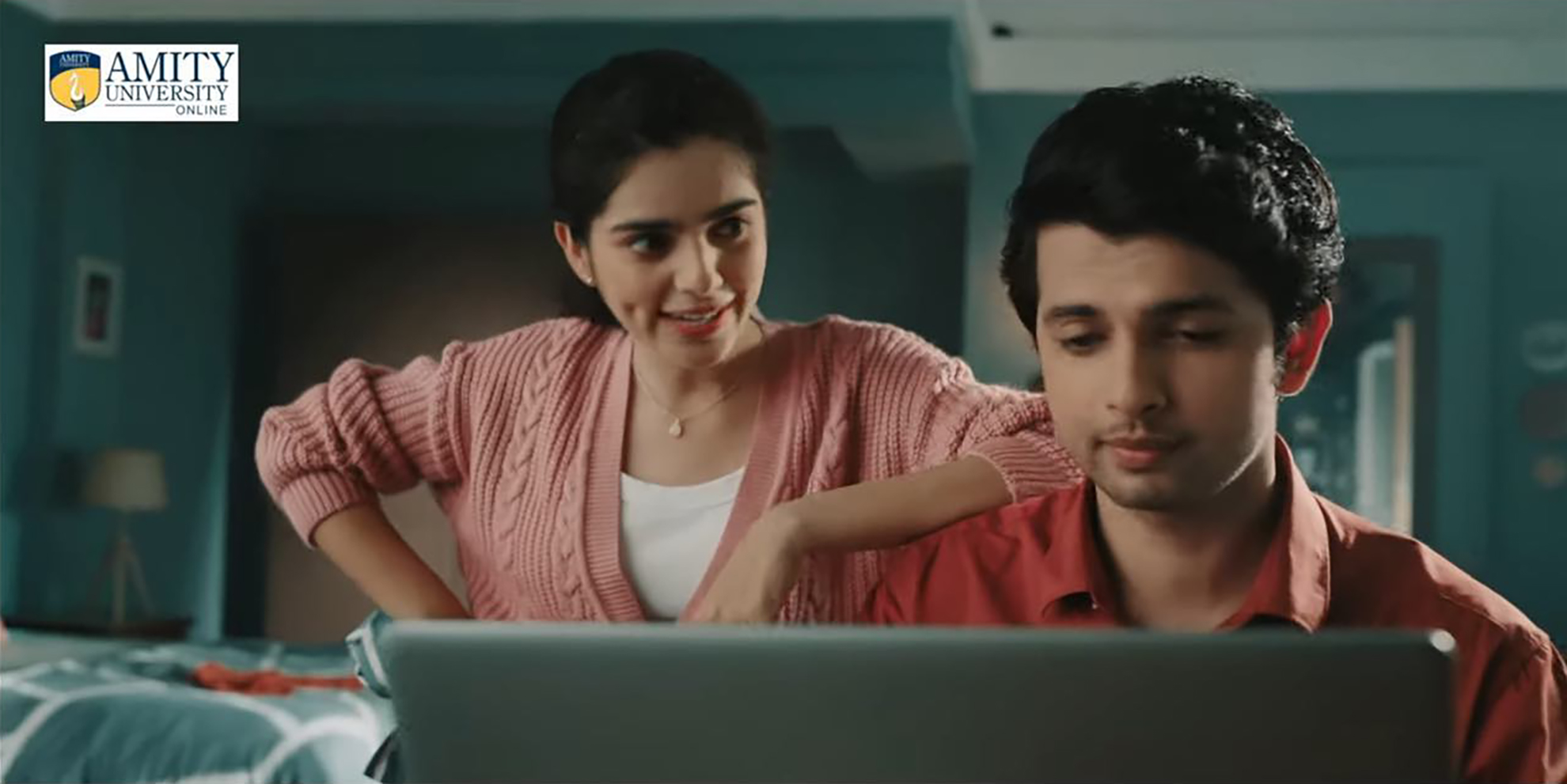 Actor Prepares Alumni Sejal features in a recent commercial by Amity University